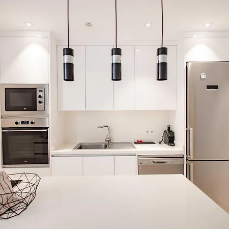 Deluxe Canteras Center *